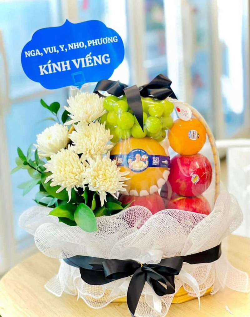 Cách chọn giỏ trái cây phúng điếu theo nghi thức truyền thống