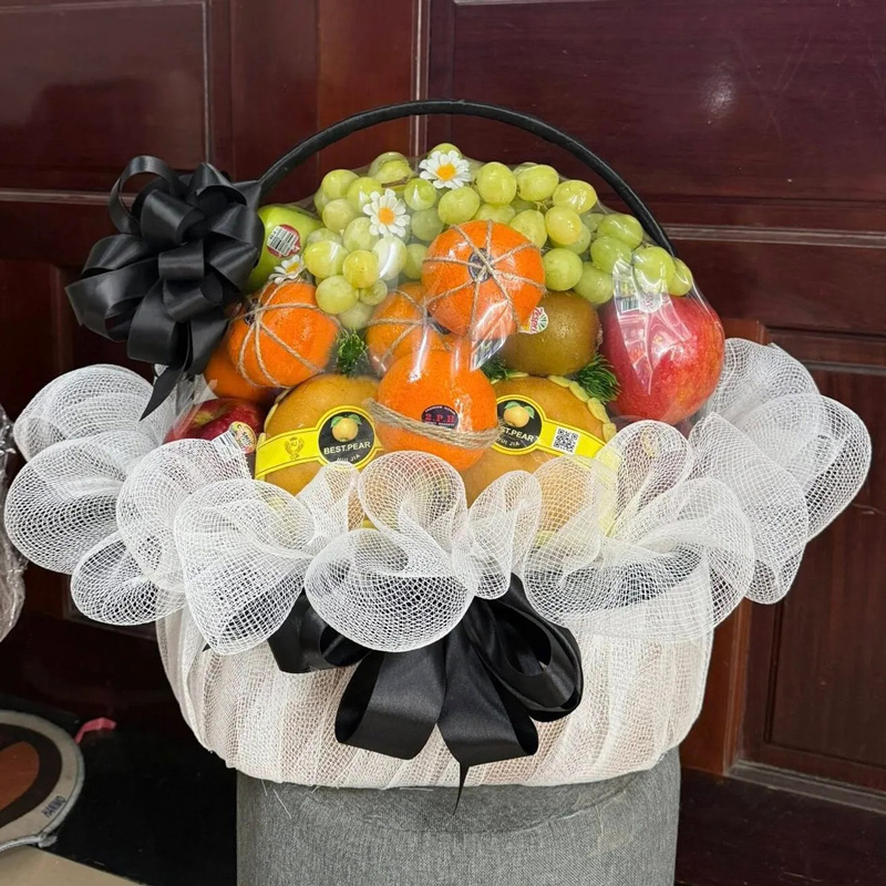 Giỏ trái cây phúng điếu gồm những gì theo phong tục người Việt?