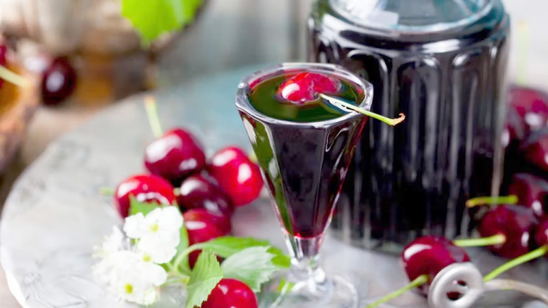 Trái cherry ngâm rượu để bao lâu thì uống được?
