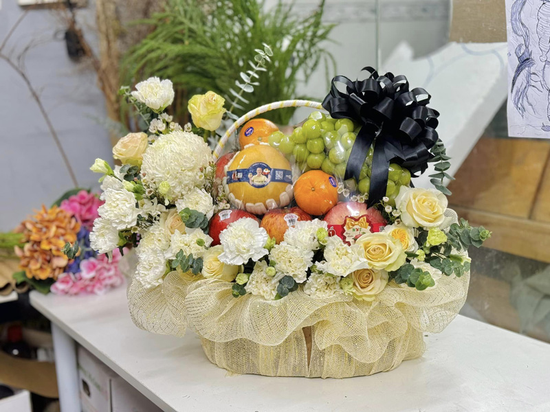 kiêng kỵ khi chọn giỏ trái cây phúng điếu